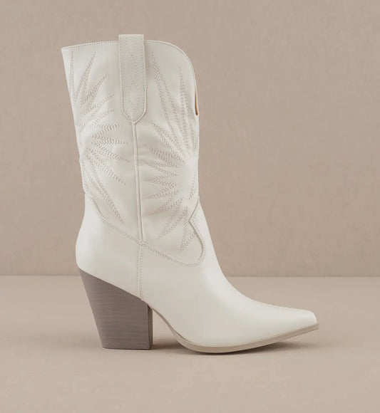 emersyn white starburst embroidery boots | oasis society